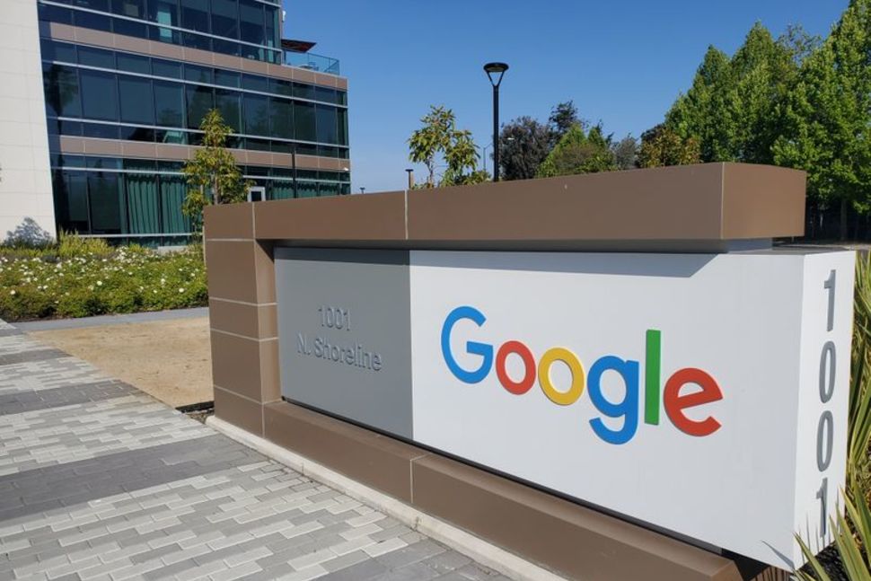 گوشی-google-گوگل از اولین تلفن مجهز به فناوری 5G خود به زودی رونمایی میکند